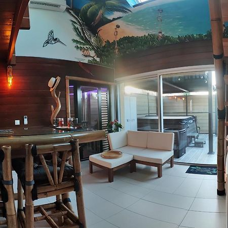 La Kaz Rhumantique Sauna And Spa Privatif La Rivière-Saint-Sauveur Exterior foto